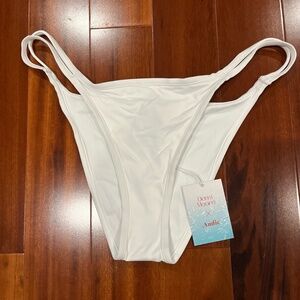 Andie x Demi‎ Moore Cannes Bikini Swim Bottom Solid White AB401 New NWT Size XL